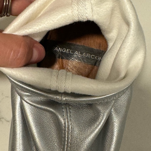 Angel Alarcon Pointed-Toe Kitten-Heel Boots - Picture 2 of 15